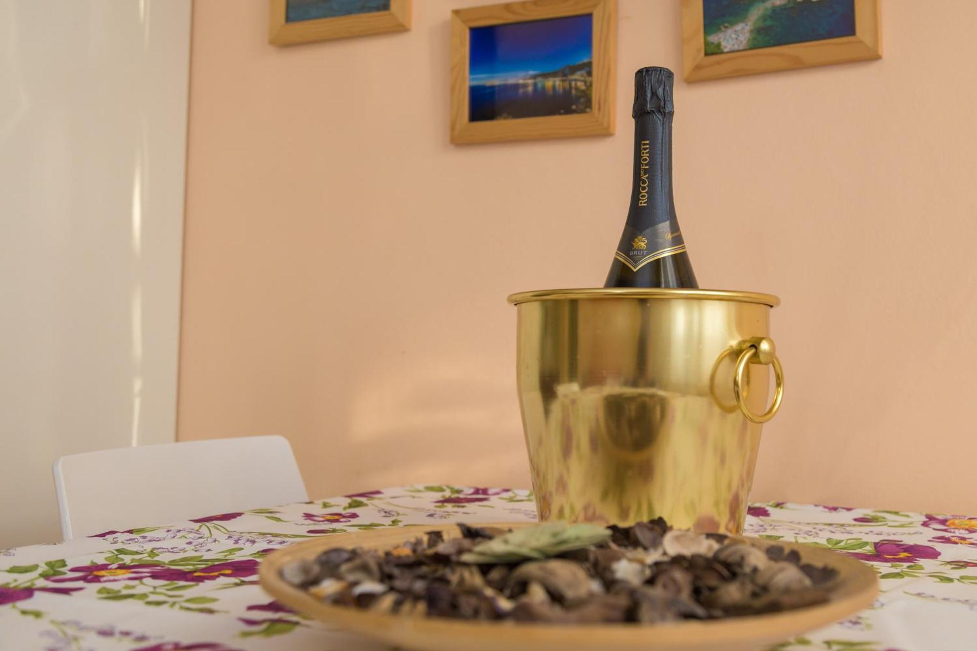 Il Signo Cocco Mare Apartment Taormina Dış mekan fotoğraf